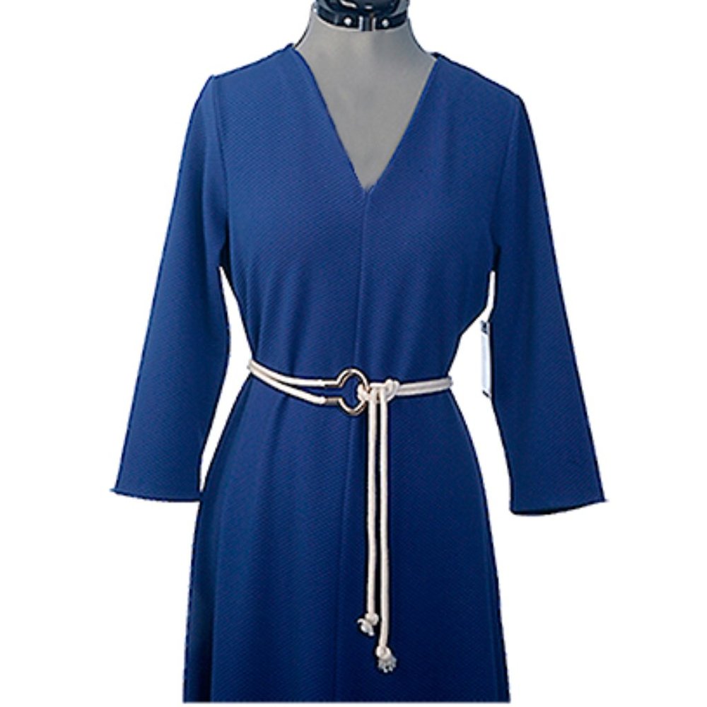 Chaus 3/4 Sleeve V-Neck Dress With Belt Size L NWT - Picture 3 of 5